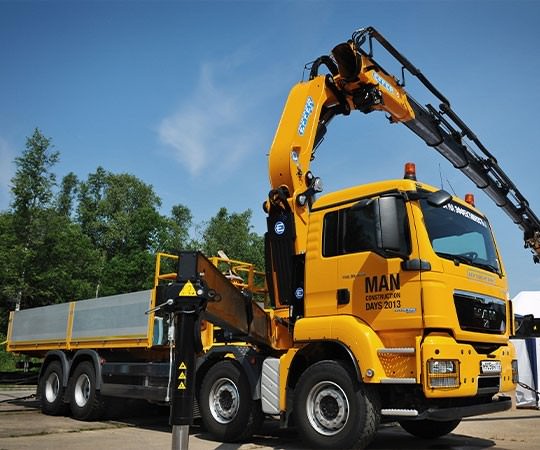 Аренда манипулятора в Сыктывкаре и  Республике Коми